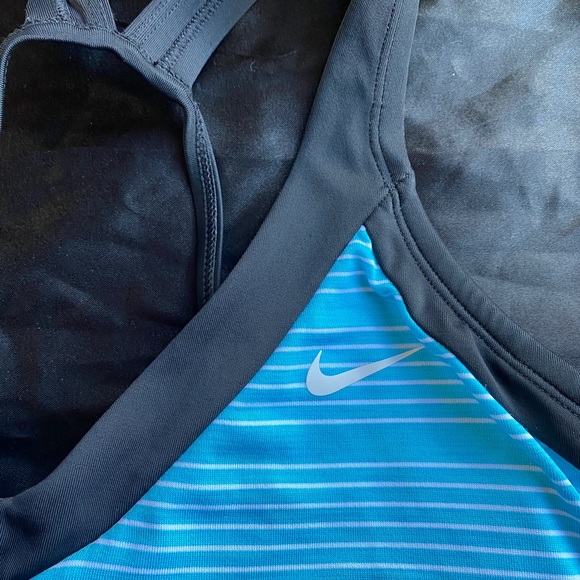 Nike pants & tank top - Picture 6 of 15